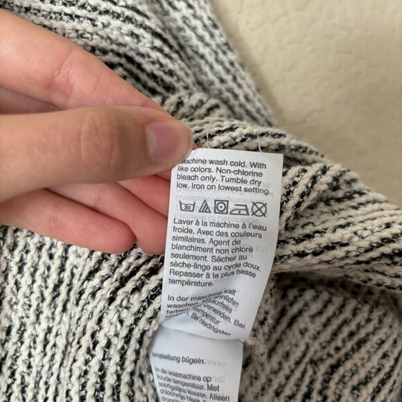 Madewell Texture & Thread Side-Button Top Minimalist Contemporary - Picture 7 of 10